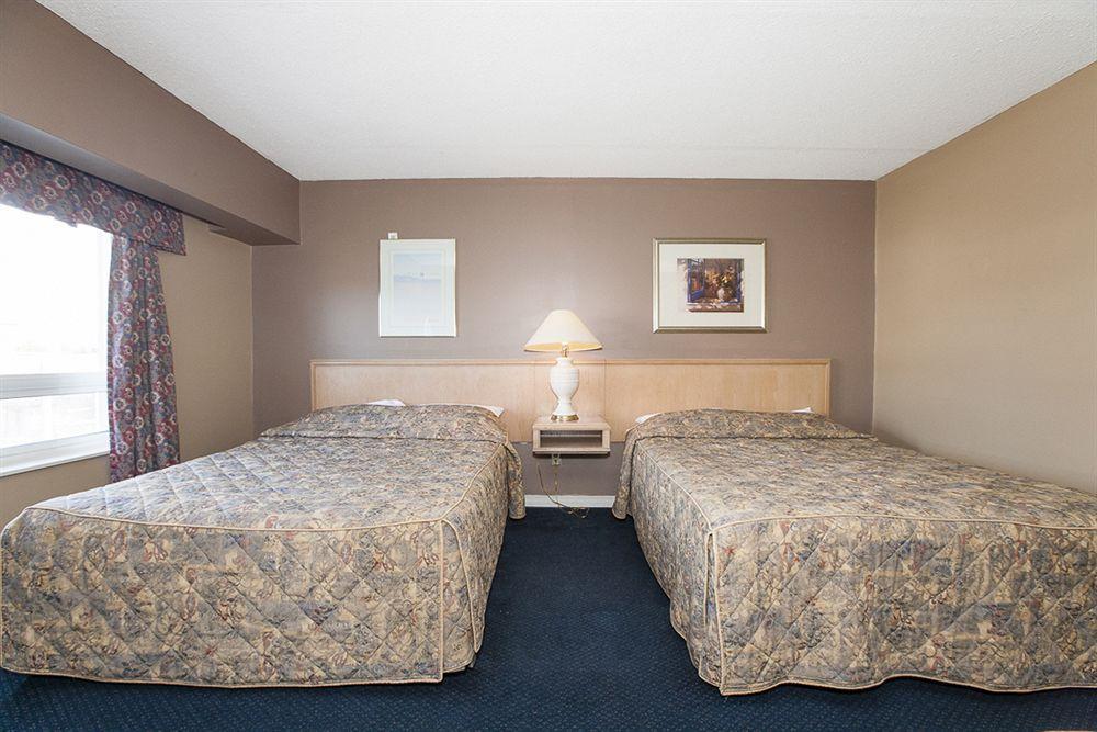 Admiral Inn By The Falls Niagara Falls Exterior foto