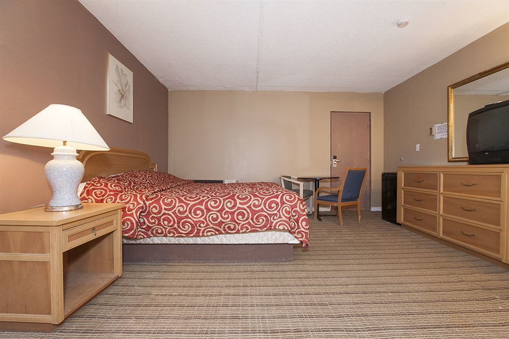 Admiral Inn By The Falls Niagara Falls Exterior foto